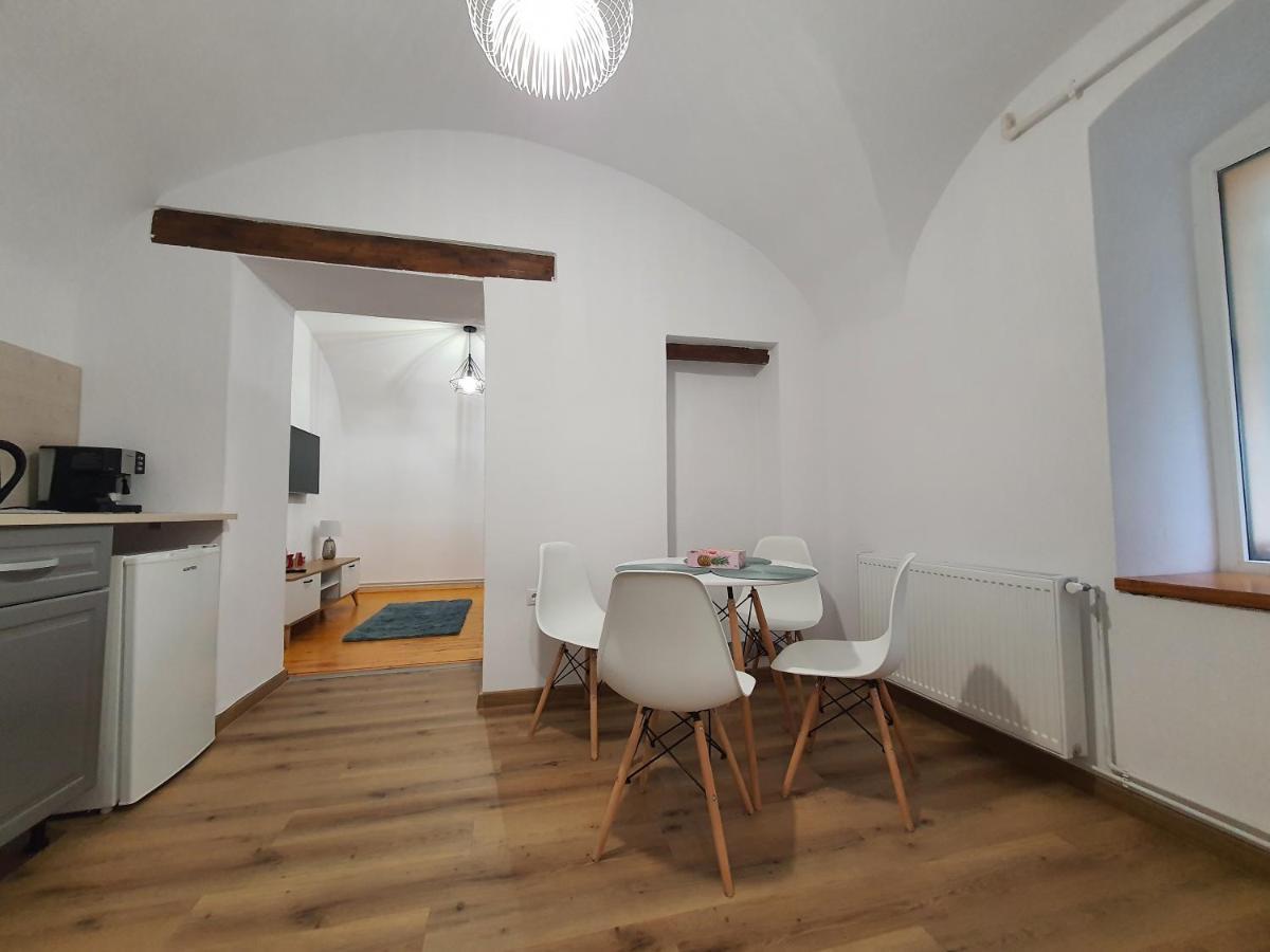 Lucasi Apartament Sibiu Luaran gambar